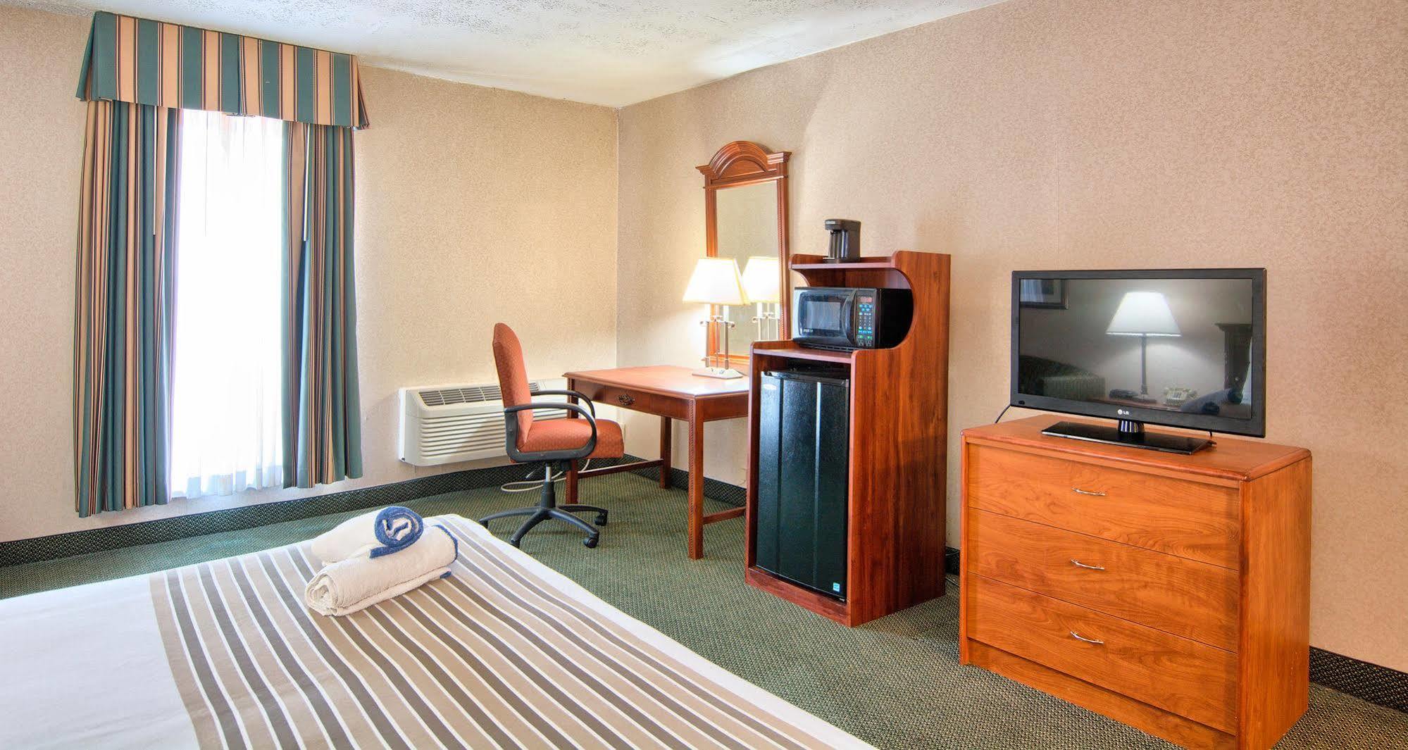 Days Inn By Wyndham Doswell \/ Kings Dominion Area Eksteriør bilde