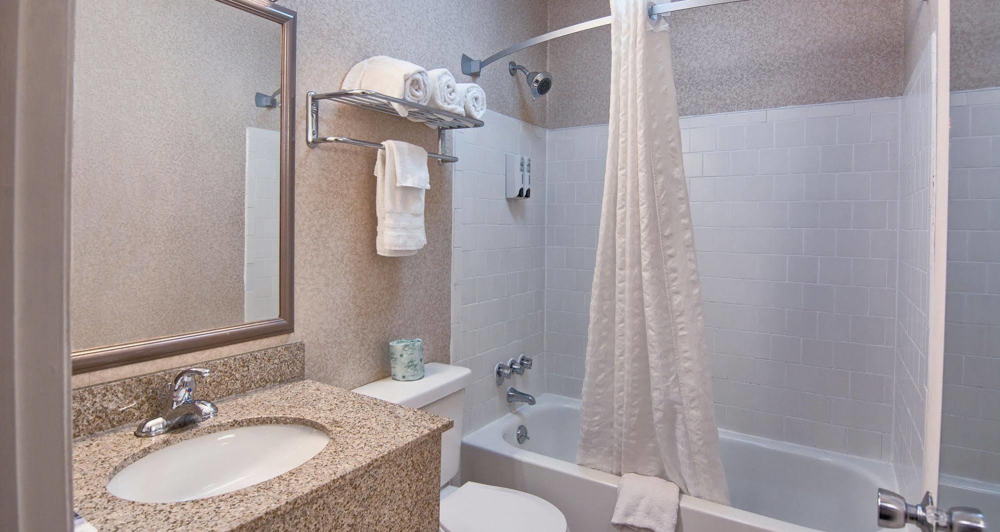 Days Inn By Wyndham Doswell \/ Kings Dominion Area Eksteriør bilde