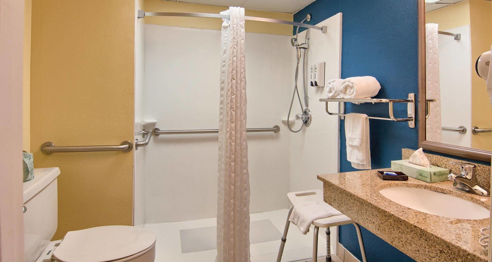 Days Inn By Wyndham Doswell \/ Kings Dominion Area Eksteriør bilde